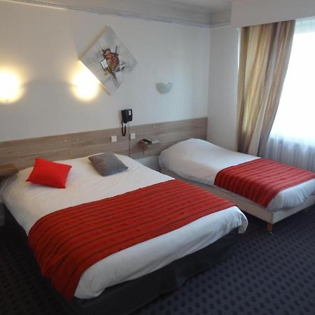 Les Ambassadeurs Hotel Saint-Chamond Exterior photo