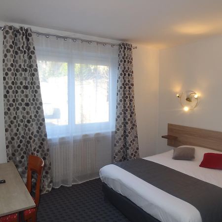 Les Ambassadeurs Hotel Saint-Chamond Exterior photo